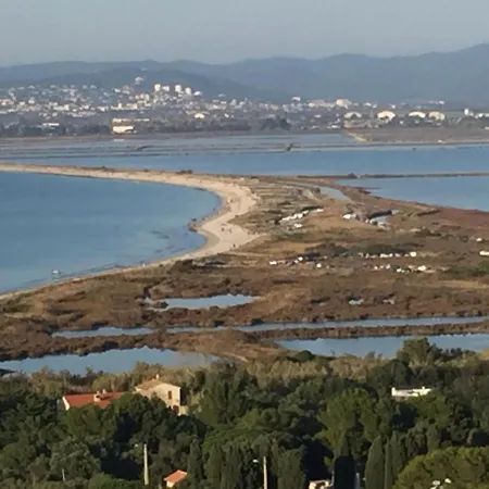 Chambres-d'hôtes Alojamento de Acomodação e Pequeno-almoço Hyères